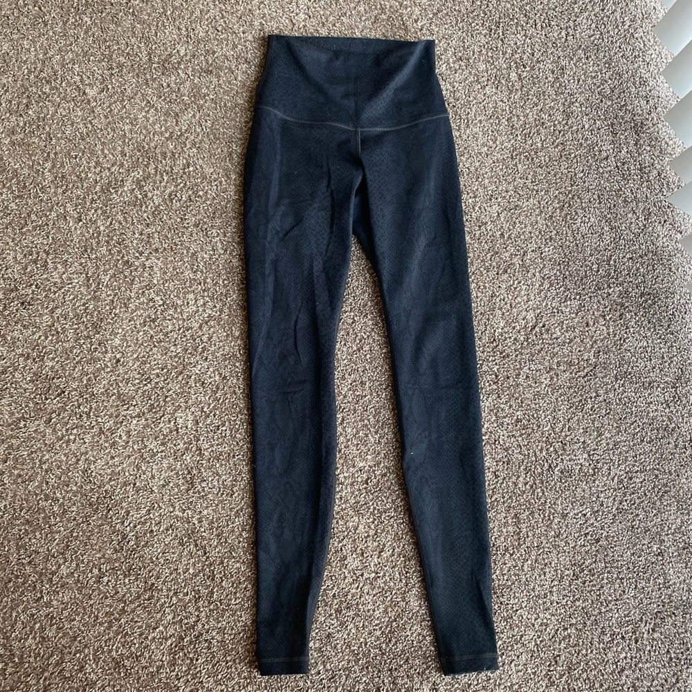 Lululemon Size 6 Leggings